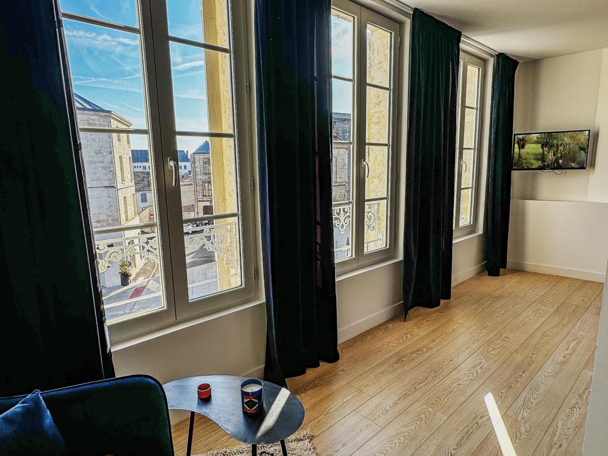 Cozy Niort Apartment Exterior foto