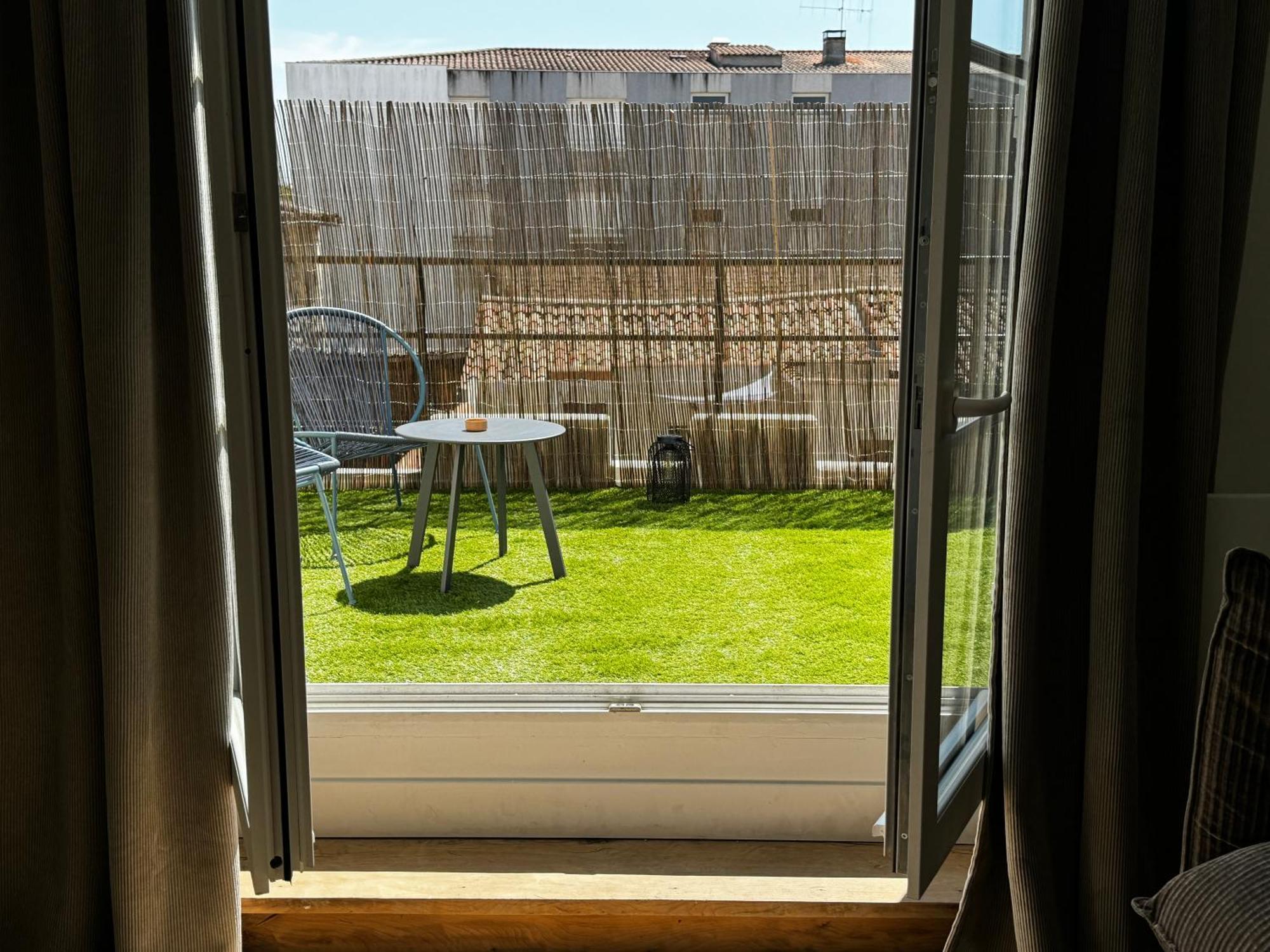 Cozy Niort Apartment Exterior foto